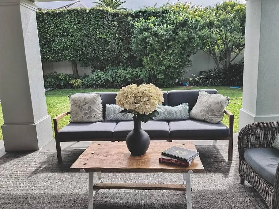 Exquisite Family Home, Immaculate Condition ケープタウン 別荘
