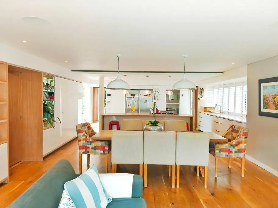 Exquisite Family Home, Immaculate Condition ケープタウン